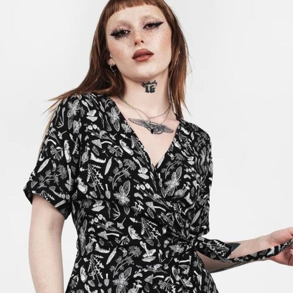 Disturbia Dresses & Skirts - DISTURBIA Black Moth & Fungi Print Wrap Dress Short Sleeves Women's Size 16 NWOT